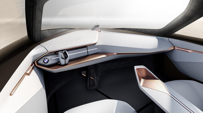 Illustration for article titled BMW's Vision Next 100 Is A Wild Shapeshifter From The 22nd Century